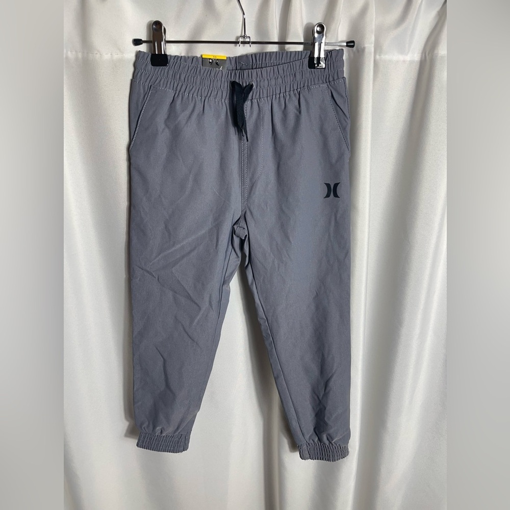 Hurley Kids Boys Size 5/6 Gray Jogger Pants Elastic Waist Drawstring NWT